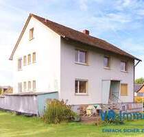 Genügend Platz für die große Familie oder zwei Generationen - Wohnhaus in Gebsattel-Bockenfeld mit weitläufigem Grundstück