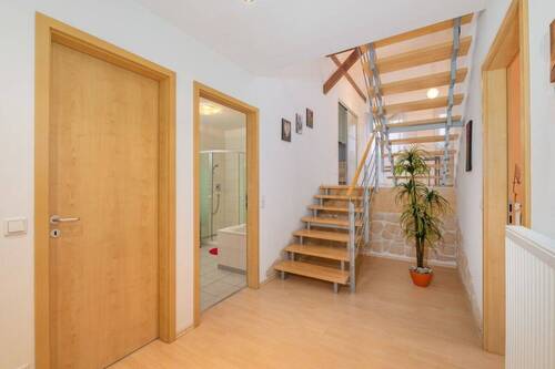 Diele Wohnung OG rechts - 