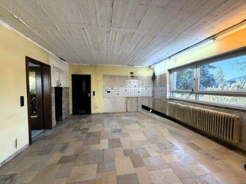 Küche. - 5 Zimmer Doppelhaushälfte in Leinburg