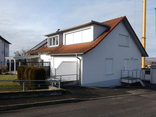 P1020353 - 9 Zimmer Mehrfamilienhaus, Wohnhaus in Ertingen