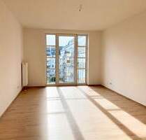 Helle 2-Raumwohnung mit Balkon und Einbauküche in Schloßchemnitz zur Miete! - Chemnitz / Schloßchemnitz