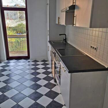 Küche mit Einbauküche - 