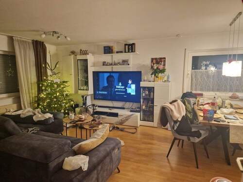 91b2530c-2fa8-409b-96c0-f18380124fe0.jpg - 2 Zimmer Etagenwohnung zur Miete in Bornheim