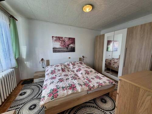 Schlafzimmer EG - 6 Zimmer Einfamilienhaus zum Kaufen in Geratal