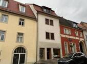 2 Außenansicht - 5 Zimmer Mehrfamilienhaus, Wohnhaus zum Kaufen in Querfurt