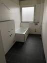 Badezimmer (in Sanierung).jpg - Großzügige 2-Zimmer Wohnung (Komplettrenovierung)
