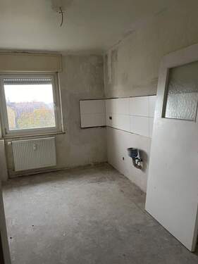 Küche (in Sanierung) 1.jpg - 