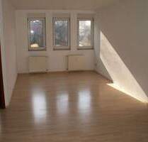 Schöne 2-Raum-Wohnung mit Balkon, EBK und Aufzug - Zittau