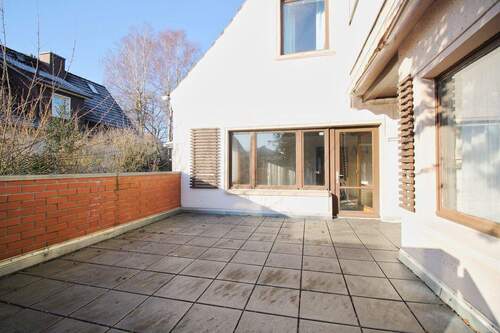 großzügige Terrasse - 