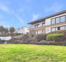 Freistehendes Einfamilienhaus - wohnen mit Panorama und Großzügigkeit - Niederbreitbach Wolfenacker