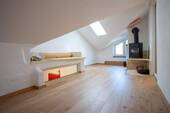 Weiterer Raum OG - 