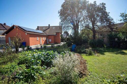 Gartengrundstück mit eigener Flurnummer - 7 Zimmer Einfamilienhaus in Stammham