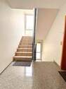 Treppenhaus - Etagenwohnung mit 28,00 m² in Saarbrücken zur Miete