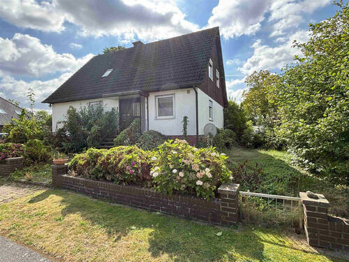 Bild1 - Sanierungsbedürftiges Fertighaus