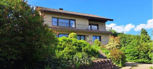 Bild... - 6 Zimmer Einfamilienhaus zum Kaufen in Reichshof