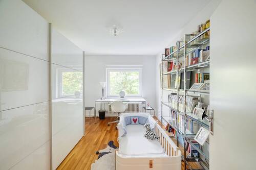 Kinder- Arbeitszimmer - 