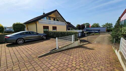 Nordwestansicht - 1 Zimmer Mehrfamilienhaus, Wohnhaus in Merdingen