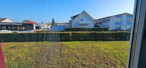 Blick aus der Wohnküche - 