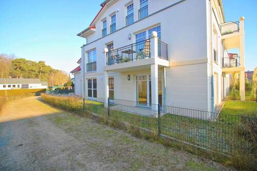 Terrasse - 4 Zimmer Etagenwohnung zum Kaufen in Kühlungsborn