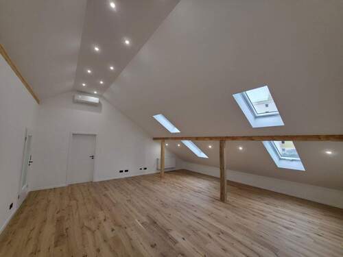 Bild 3 - 2 Zimmer Etagenwohnung in Regensburg