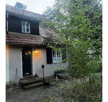 *Direkt am Wald und ohne Provision* Gemütliche Doppelhaushälfte in der Waldsiedlung Krumme Lanke - Berlin Zehlendorf