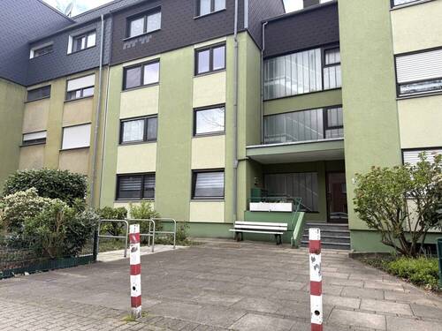 Hauseingang - 2 Zimmer Etagenwohnung zur Miete in Gladbeck