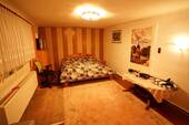 Zimmer 3 - 
