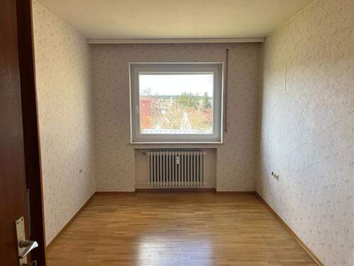 Büro/ Kinderzimmer (1. OG) - Mehrfamilienhaus, Wohnhaus mit 240,00 m&sup2; in Deisslingen zum Kaufen
