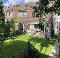 Attraktives Reihenendhaus mit Einliegerwohnung, Garten & Carport - Viel Platz für Familie & mehr - Rösrath