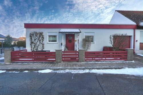 Außenansicht - Ankommen und bleiben - Ihr Bungalow zum Durchatmen