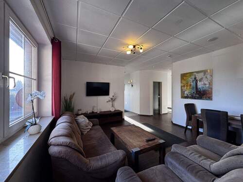 Eingangsbereich - 5 Zimmer Büro in Rosengarten-Klecken