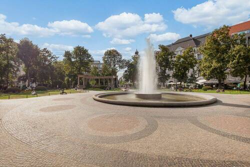 Viktoria-Luise-Platz - 