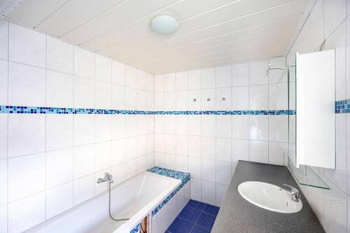 Bad - Doppelhaushälfte mit 119,70 m² in Mühlacker zum Kaufen