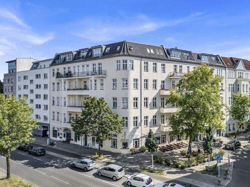Hausansicht - 3 Zimmer Etagenwohnung zum Kaufen in Berlin / Wilmersdorf