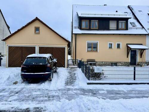 Bild 1 - Provisionsfreie Doppelhaushälfte in wunderschöner Lage