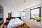 Schlafzimmer - 9 Zimmer Mehrfamilienhaus, Wohnhaus in Vaihingen an der Enz