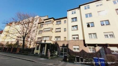 1 Außen (1) - 1 Zimmer Mehrfamilienhaus, Wohnhaus in Nürnberg