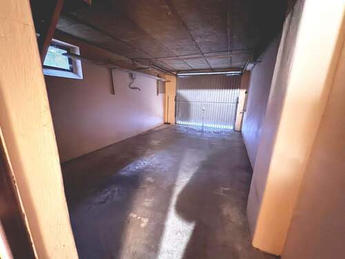 Garage - Einfamilienhaus mit 77,00 m&sup2; in Göttingen zum Kaufen