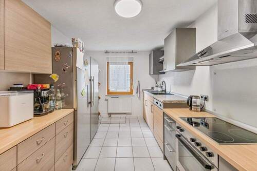 Küche - Sofort verfügbar - großzügige 3- bis 4-Zimmer-Eigentumswohnung in Bondorf