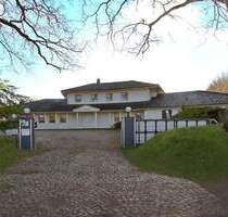 Anwesen mit Reitställen und Pferdekoppeln zum TOP-Preis - Hamburg-Duvenstedt