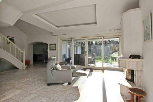 Kaminhalle - 8 Zimmer Einfamilienhaus in Hamburg-Duvenstedt