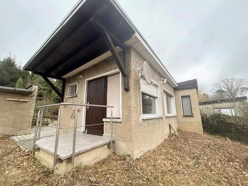 Eingangsbereich - 2 Zimmer Mehrfamilienhaus, Wohnhaus in Eisenberg