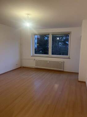 Wohnzimmer - 2 Zimmer Etagenwohnung zur Miete in Hamburg