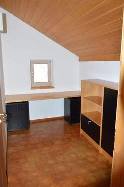 Kleines Büro/Zwischengeschoss - 