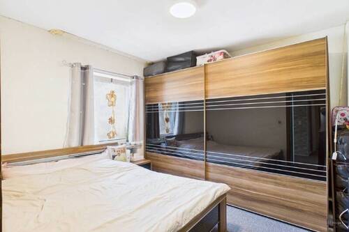 Schlafzimmer - OG - 