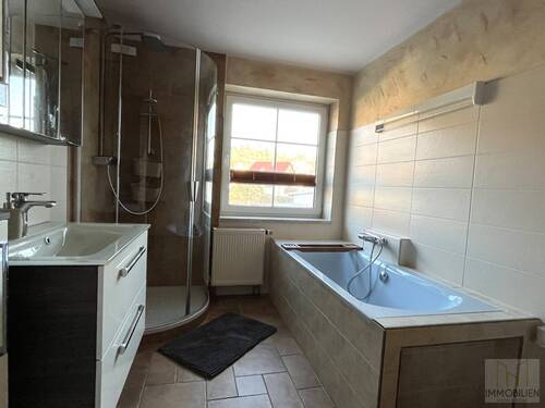 OG – Badezimmer - 