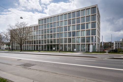 Regus_Connect_4678 _Wiesbaden_Germany_BuildingExte - Büro zur Miete in Wiesbaden