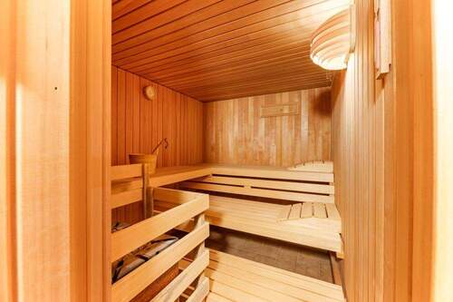 Sauna - Einfamilienhaus mit 255,00 m&sup2; in Trochtelfingen zum Kaufen