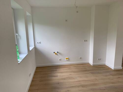 Küchenbereich i WZ.jpeg - Etagenwohnung mit 54,50 m&sup2; in Ratingen zum Kaufen