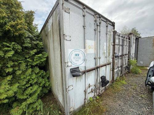 Großcontainer - 